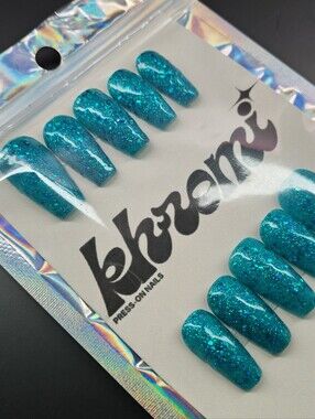 Teal Glitter Press-Ons